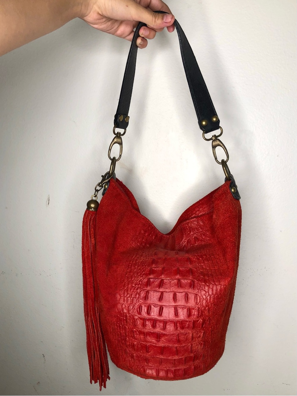 Red Croc-Effect Suede Bucket Bag with Tassel